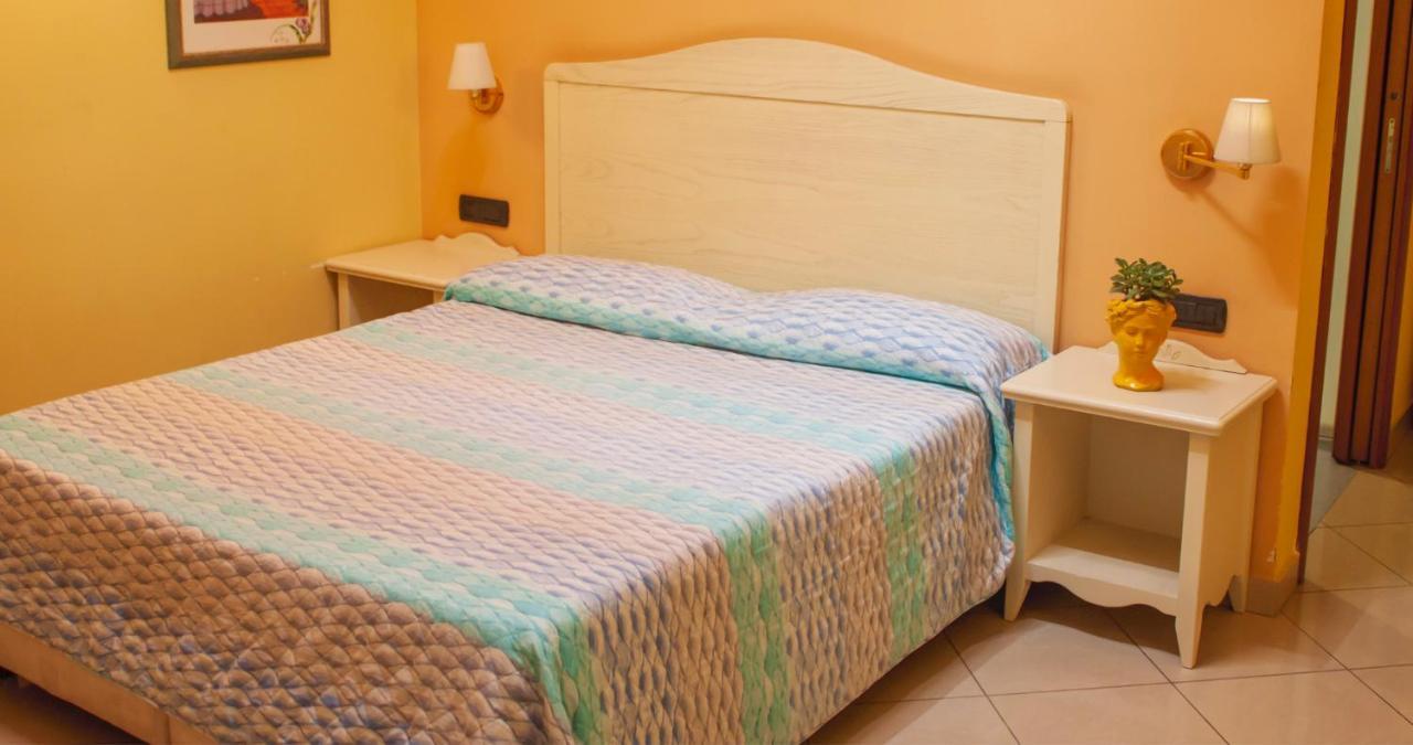 Serena Hotel Neapel