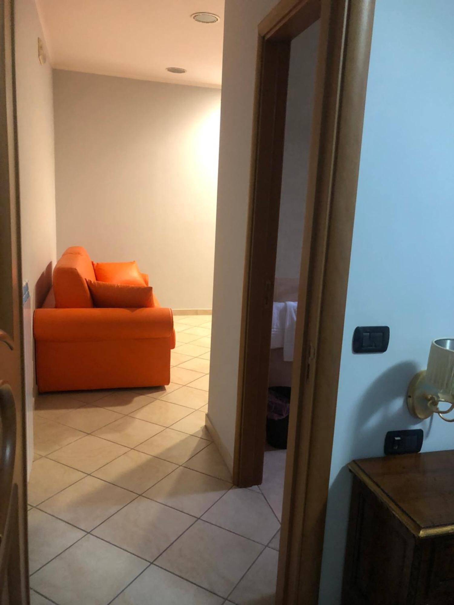 Serena Hotel Neapel
